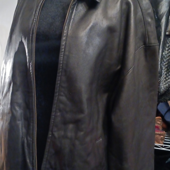 Roundtree & Yorke Black Leather Bomber Jacket Size XL - Picture 3 of 12